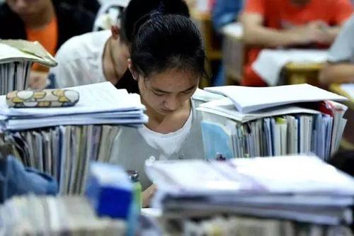 2020年高考是否推遲？開學(xué)考研到底咋辦？教育部集中回應(yīng)不得不看